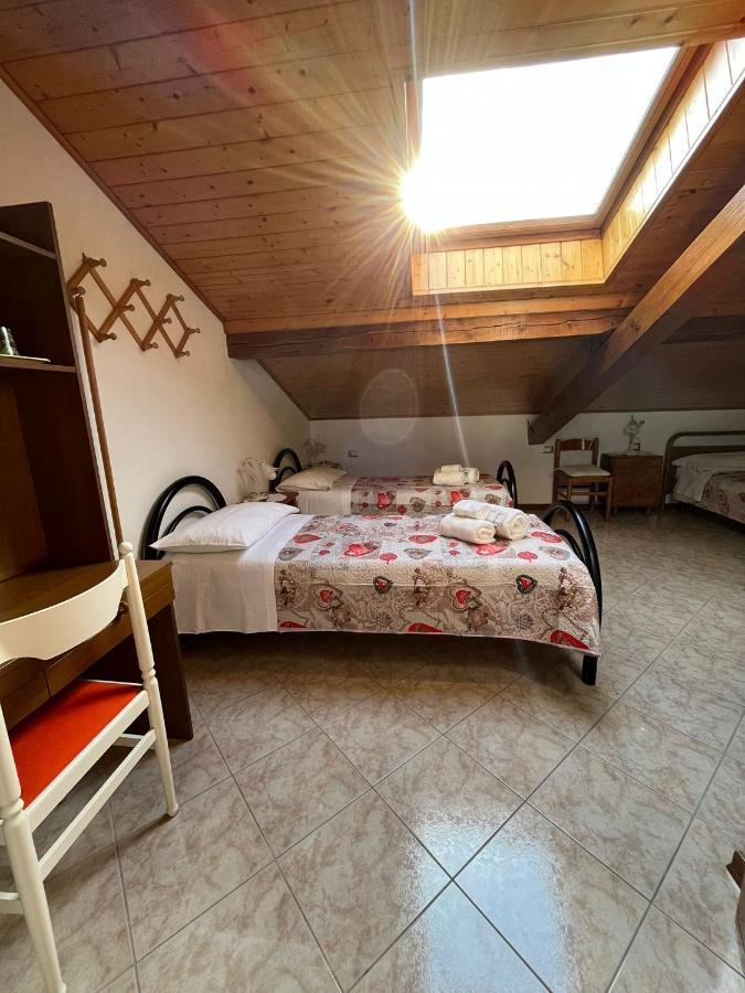 Locazione Turistica Casa Cittadella Hotel Arten ภายนอก รูปภาพ