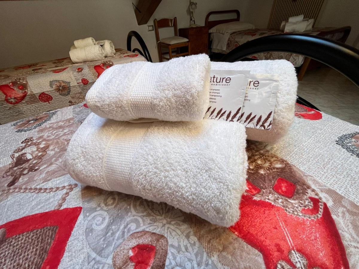 Locazione Turistica Casa Cittadella Hotel Arten ภายนอก รูปภาพ