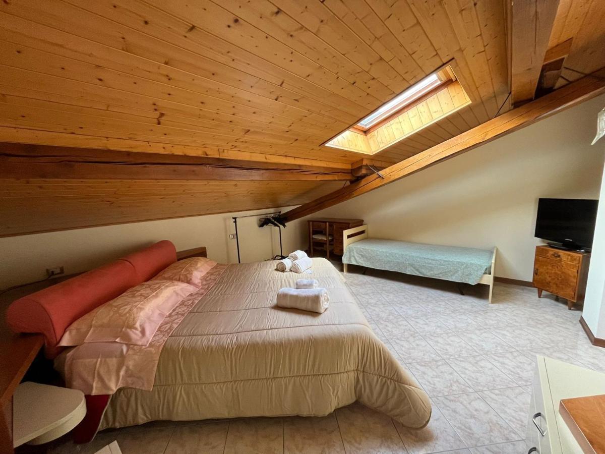 Locazione Turistica Casa Cittadella Hotel Arten ภายนอก รูปภาพ