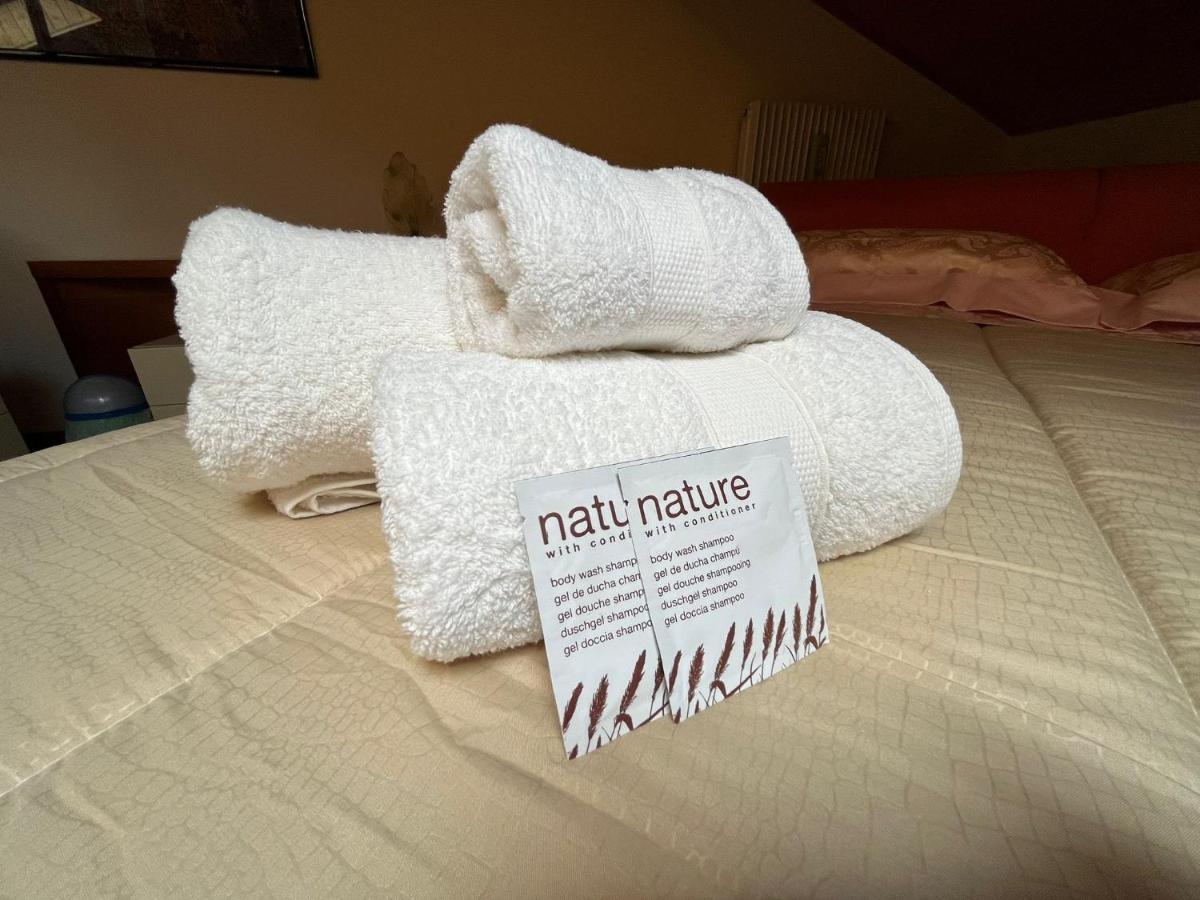 Locazione Turistica Casa Cittadella Hotel Arten ภายนอก รูปภาพ